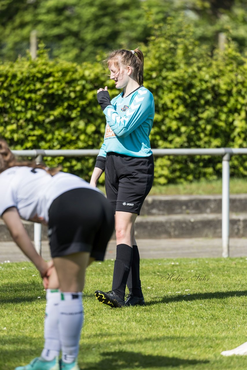 Bild 64 - wBJ SV Henstedt Ulzburg - FSG Oldendorf Itzehoe : Ergebnis: 6:3